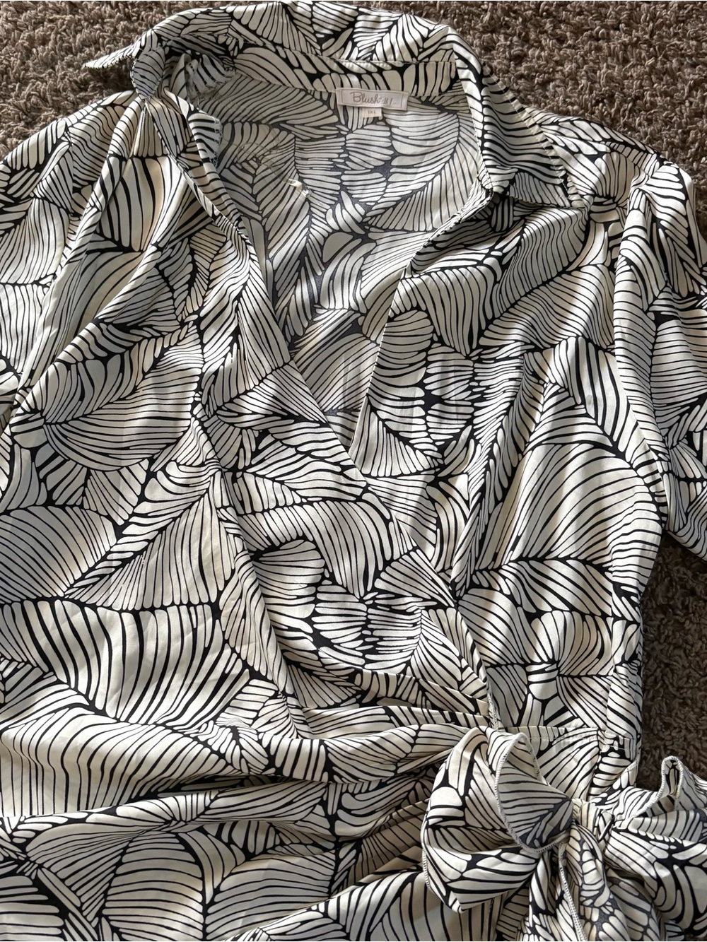 Womens feather pattern dress 1xl - Picture 2 of 3